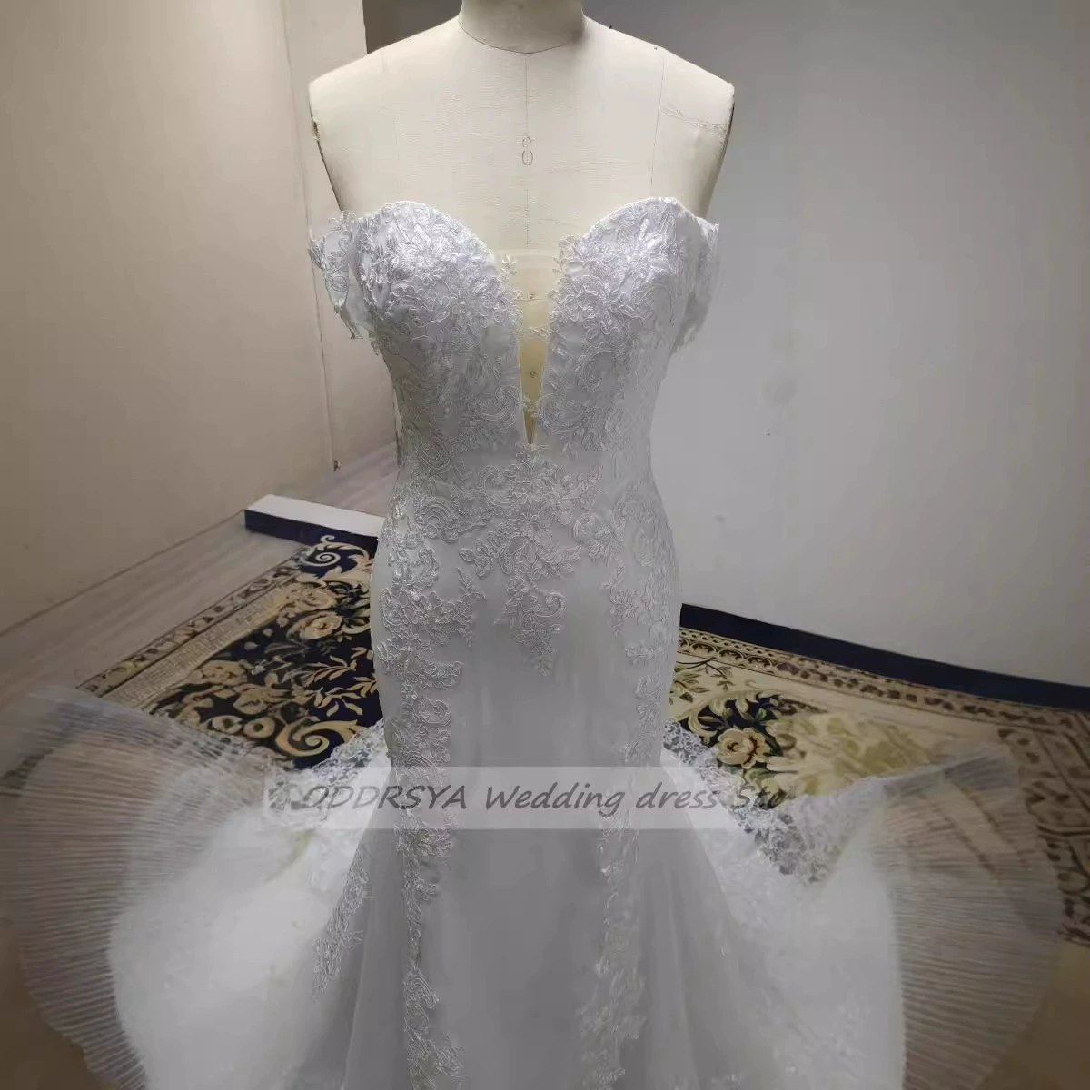 Elegant Lace Wedding Dress 2025 New Mermaid Off-Shoulder Sweetheart Appliqué Bridal Gown Long Robe - Image 4